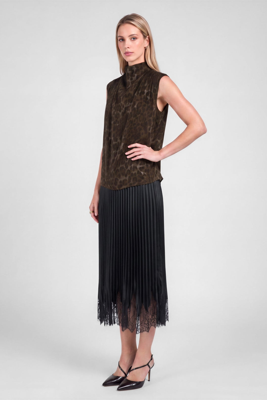 Current AirAngela Top - The Lady Ship Boutique