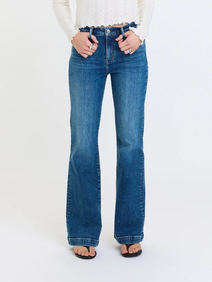 Daze DenimThe Heartbreaker Denim, Dusk - The Lady Ship Boutique