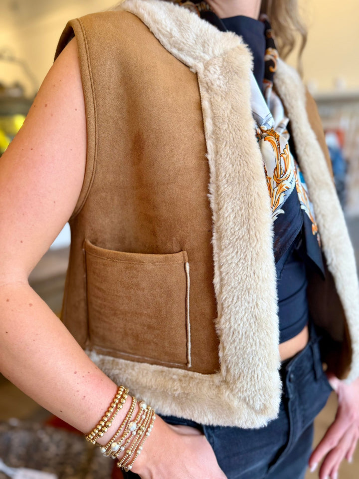 MableReversible Vest - The Lady Ship Boutique